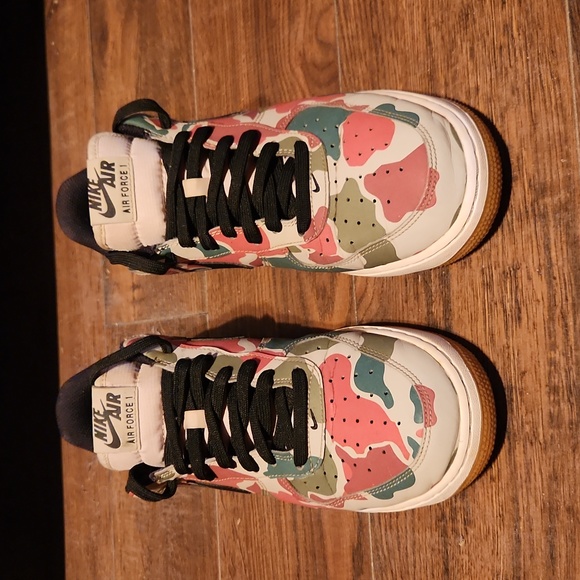 Men Air Force 1 - Picture 2 of 16